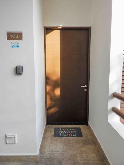 Aku-Chic Newly Furbished Condo Jungle Pool Xetna Ngoại thất bức ảnh